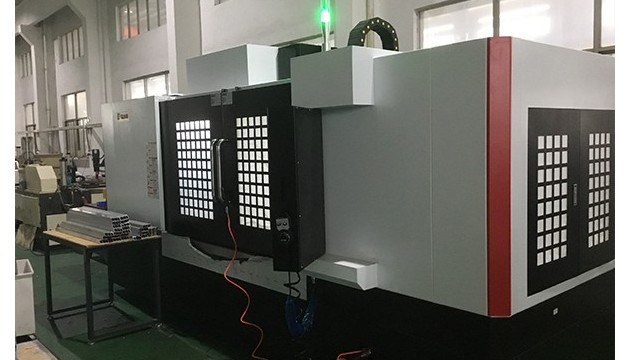 數(shù)控鋁型材加工中心編程的特點